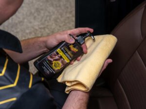 Гель для ухода за кожей авто Meguiar's Gold Class Rich Leather Gel